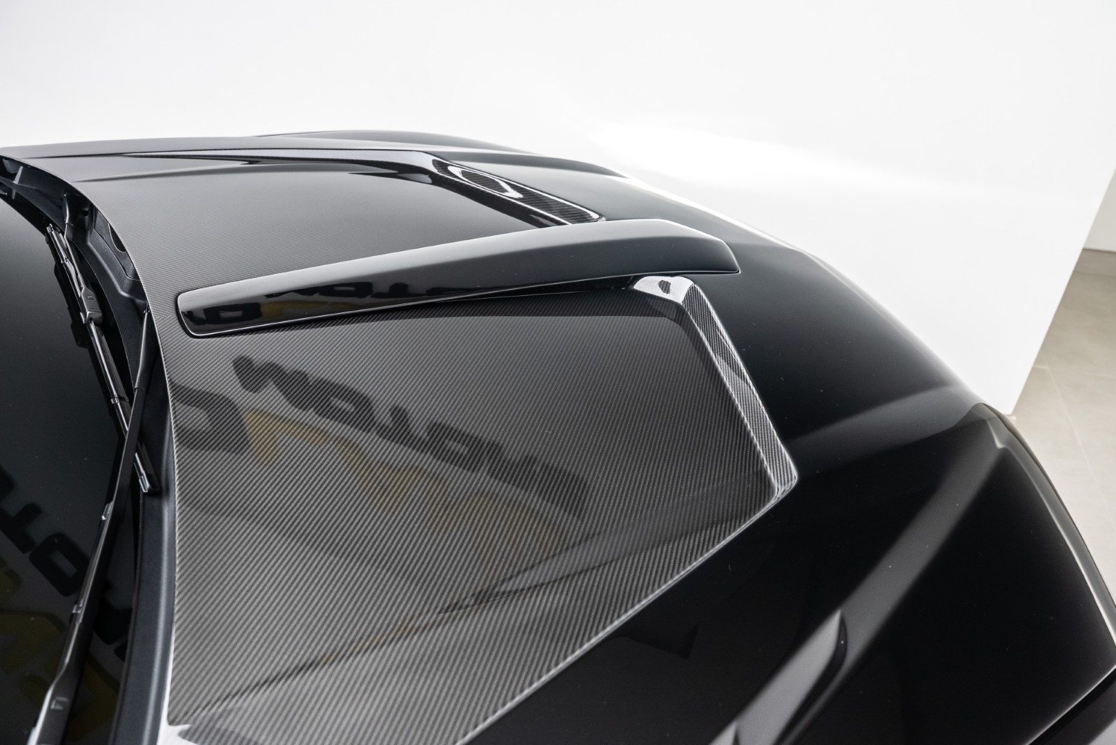 2024 URUS BY NOVITEC | FULL CARBON | BANG OLUFSEN | HIGH SPEC